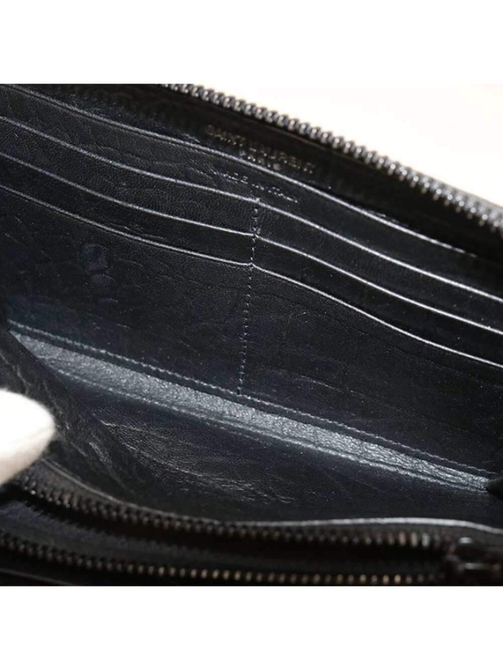 Saint Laurent Full Zip Wallet Zip Around Calfskin - Picture 8 of 9